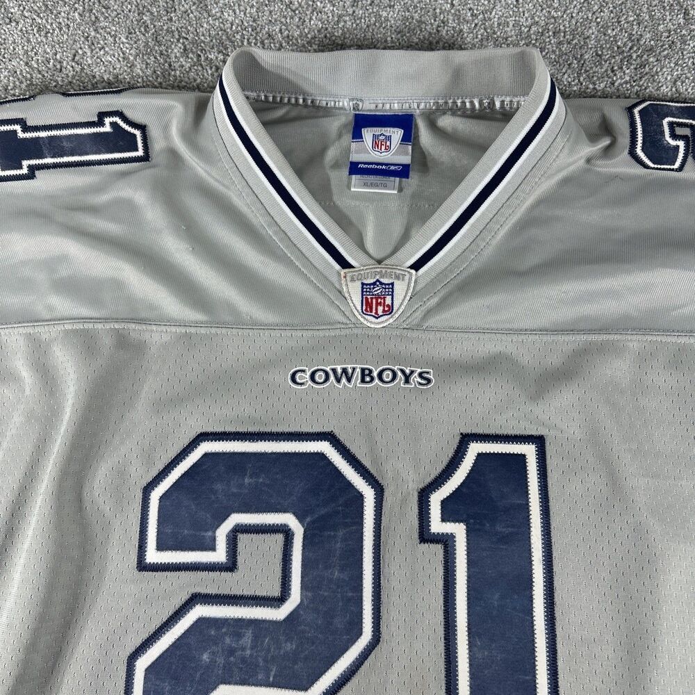 Reebok Players Football Jersey XL Gray Julius Jones 21 Cowboys Length +2 Vintage